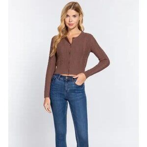 Cable Knit Cropped Sweater